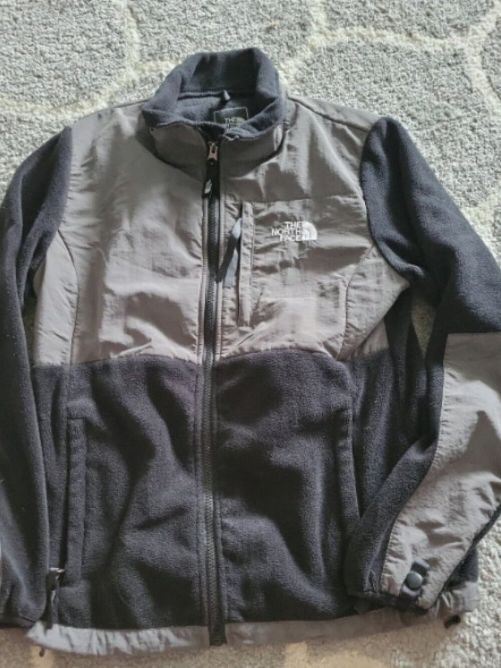 Womens size medium The north face fleece jacket